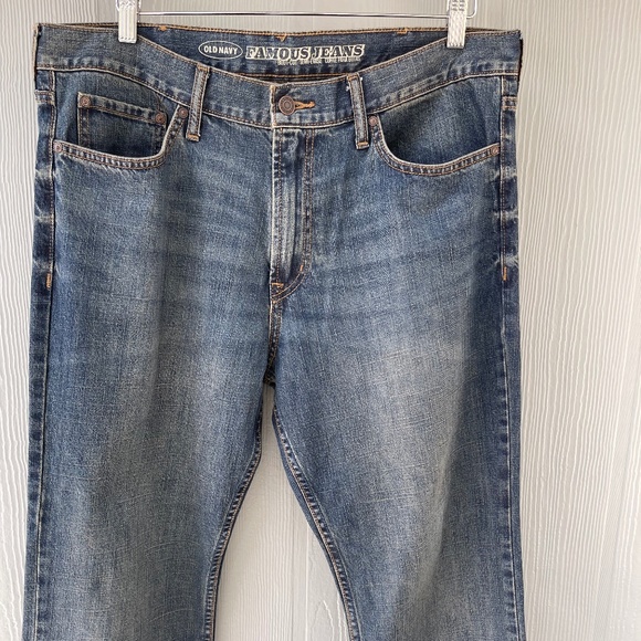 Old Navy Men's Famous Bootcut Jeans Size 36x32 - Picture 4 of 10